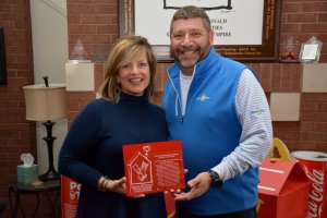 Cecilia Russo Turner Receives Award from Ronald McDonald House