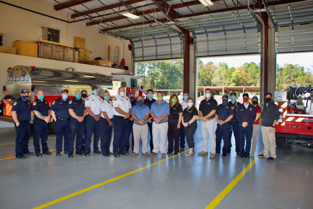 Dewitt Tilton Group, Commercial Construction, Delivers Thanksgiving Lunches to Pooler Fire Department, _2645